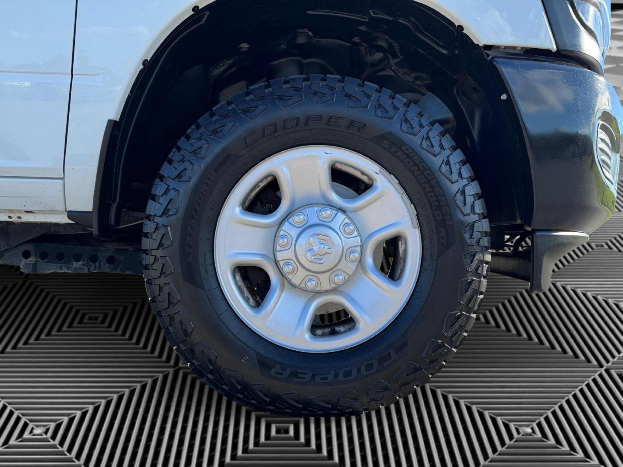 Used 2024 RAM 2500 Tradesman w/ Snow Chief Group AWD/4WD image 10