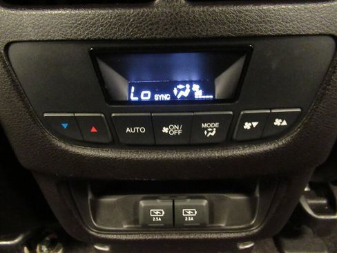 Used 2018 Acura MDX SH-AWD w/ Technology Package image 36