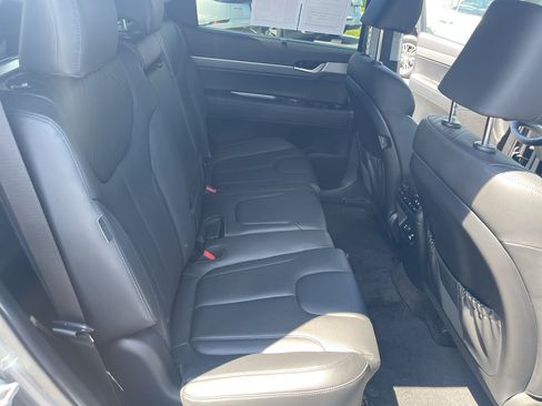 Used 2025 Hyundai Palisade SEL AWD/4WD image 35