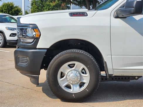 New 2024 RAM 2500 Tradesman w/ Convenience Group image 7