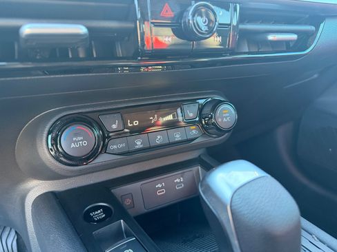 New 2026 Nissan Kicks SV w/ SV Premium Package FWD image 24