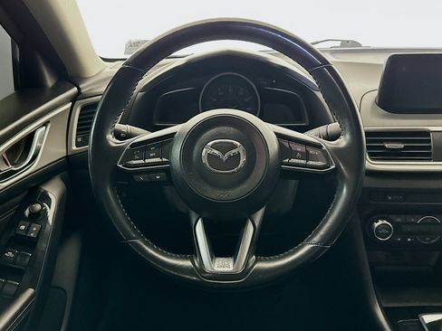 Used 2017 MAZDA MAZDA3 Touring FWD image 18