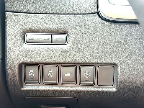 Used 2019 Nissan Murano Platinum w/ Cargo Package FWD image 38