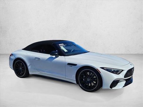 Used 2025 Mercedes-Benz SL 55 AMG 4MATIC image 3