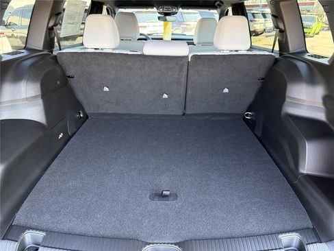 New 2026 Jeep Cherokee Limited image 15