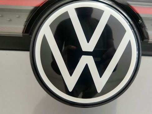 Used 2023 Volkswagen ID.4 S RWD image 34