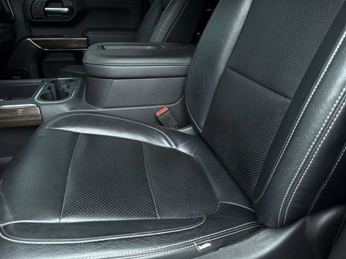 Used 2020 Chevrolet Silverado 1500 RST AWD/4WD image 11
