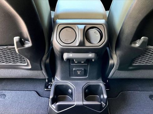 New 2026 Jeep Gladiator Mojave image 15