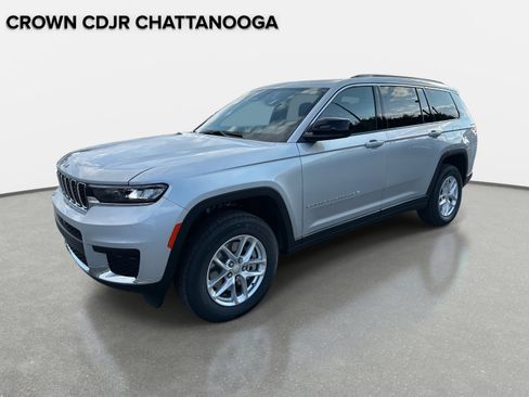 New 2025 Jeep Grand Cherokee L Laredo w/ Luxury Tech Group I image 8