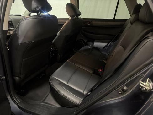 Used 2017 Subaru Outback 2.5i Limited image 21