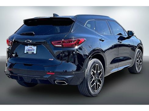 Used 2025 Chevrolet Blazer RS w/ Driver Confidence II Package image 6