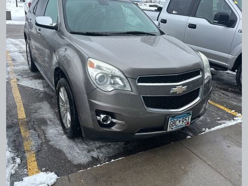 Used 2011 Chevrolet Equinox LTZ image 1