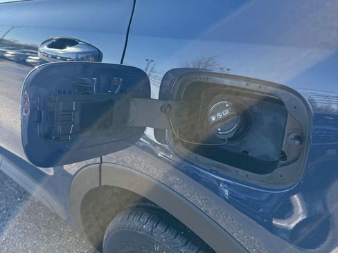 New 2026 Kia Sorento S image 8