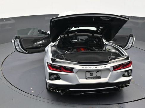 Used 2023 Chevrolet Corvette Stingray Coupe w/ Z51 Performance Package RWD image 32