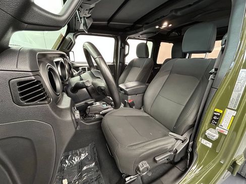 Used 2022 Jeep Wrangler Unlimited Sport AWD/4WD image 10