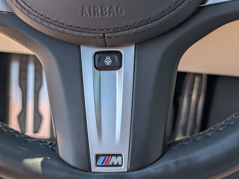 Used 2019 BMW 540i xDrive w/ M Sport Package AWD/4WD image 25