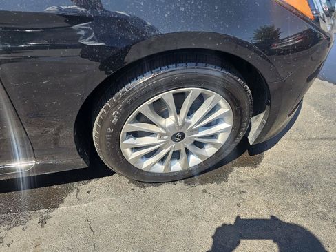 Used 2015 Hyundai Sonata Limited w/ Option Group 06 FWD image 14