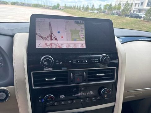 Used 2023 INFINITI QX80 Sensory w/ Cargo Package image 12