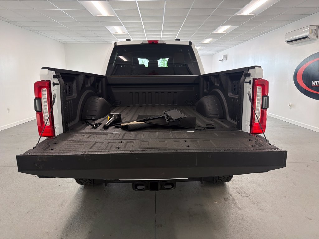 Used 2026 Ford F250 Lariat AWD/4WD image 7