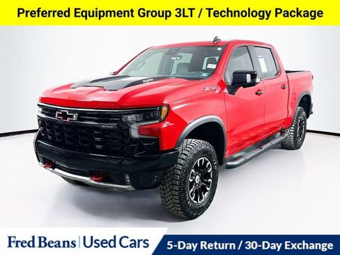 Used 2024 Chevrolet Silverado 1500 ZR2 w/ Technology Package image 3