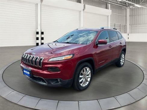 Used 2017 Jeep Cherokee Limited AWD/4WD image 9