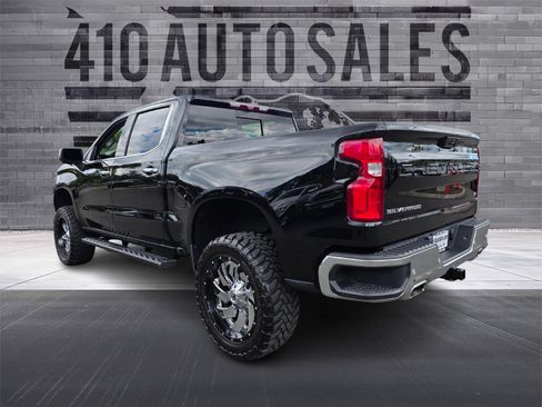 Used 2022 Chevrolet Silverado 1500 LTZ w/ LTZ Premium Package AWD/4WD image 8