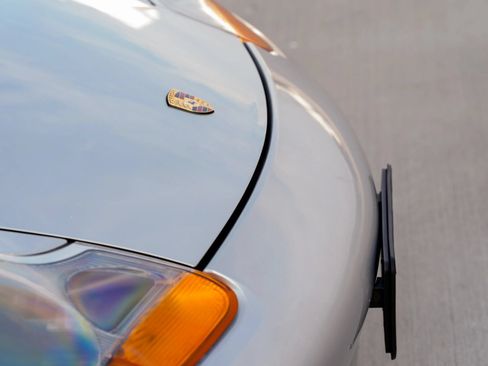 Used 1999 Porsche Boxster RWD image 82