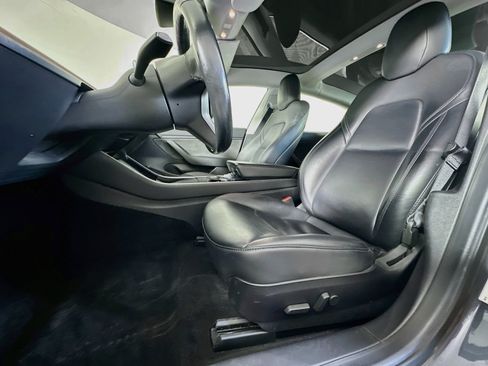 Used 2019 Tesla Model 3 Standard Range Plus RWD image 13