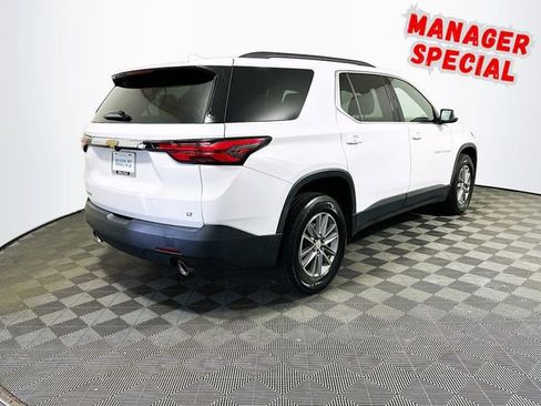 Used 2023 Chevrolet Traverse LT FWD image 8