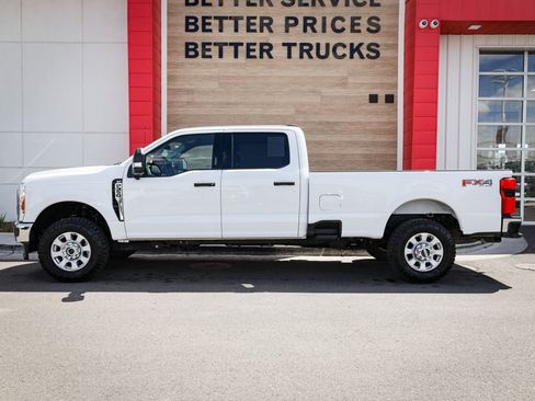 Used 2023 Ford F350 XLT w/ 360-Degree Camera Package AWD/4WD image 7
