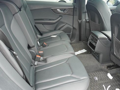 Used 2021 Audi Q8 Premium Plus w/ Premium Plus Package AWD/4WD image 13