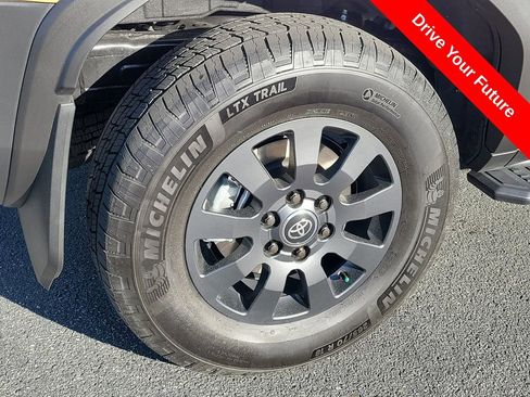 Used 2026 Toyota Land Cruiser w/ Premium Package AWD/4WD image 28