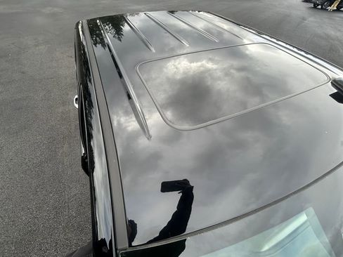 Used 2017 GMC Sierra 1500 Denali w/ Denali Ultimate Package image 28