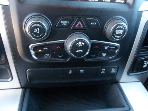 Used 2019 RAM 1500 Lone Star image 25