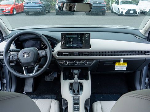 New 2026 Honda HR-V EX-L image 17