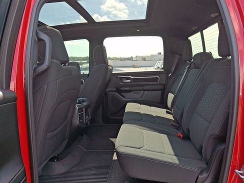 Used 2025 RAM 1500 Big Horn AWD/4WD image 10
