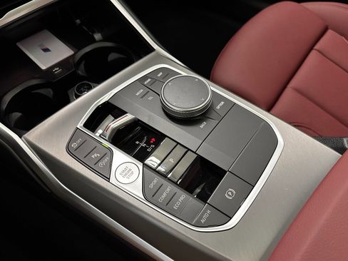 New 2026 BMW 330i Sedan w/ M Sport Package image 17