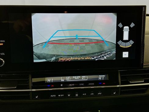 Used 2025 Toyota Sienna XSE image 14