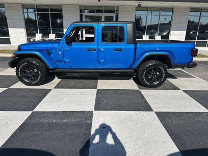 Used 2023 Jeep Gladiator Willys