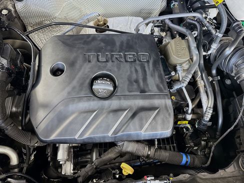 Used 2022 Chevrolet TrailBlazer RS FWD image 39