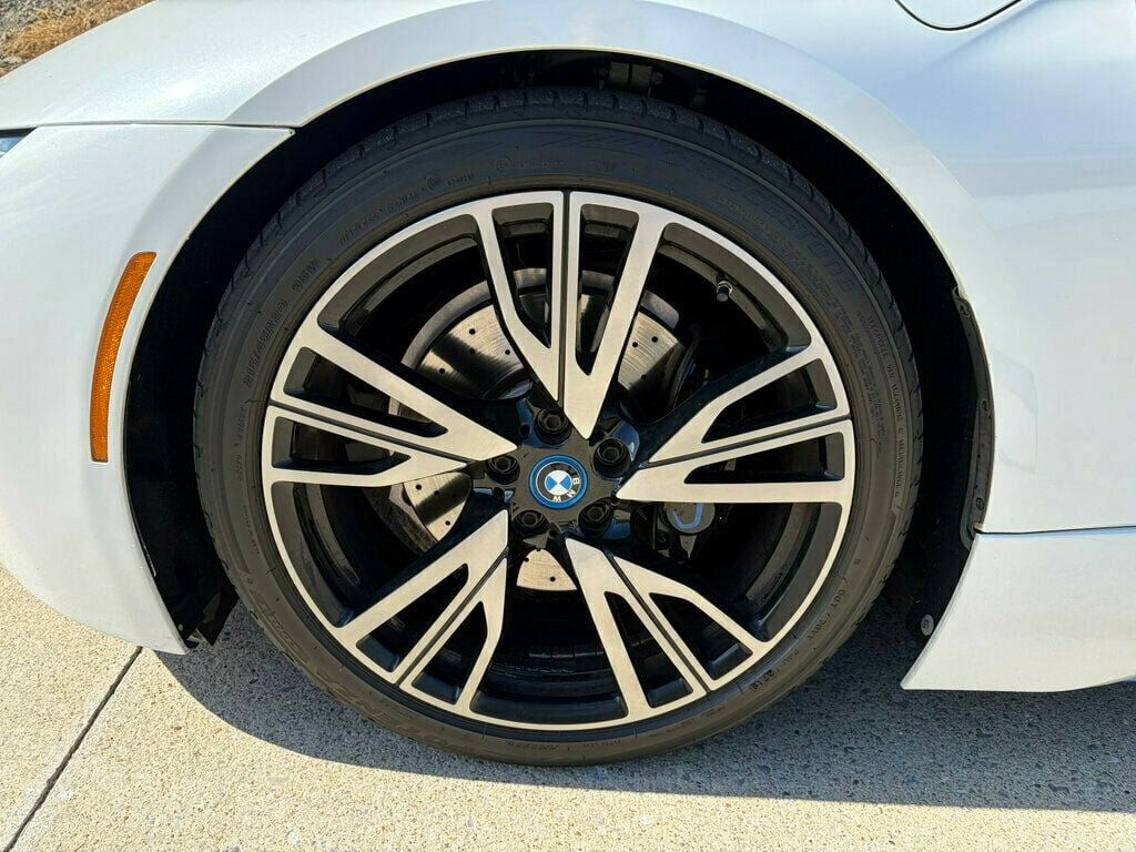 Used 2015 BMW i8 AWD/4WD image 34