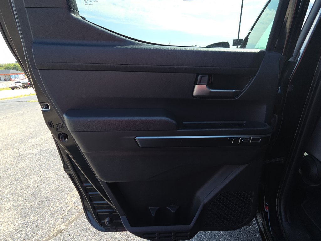 Used 2025 Toyota Tacoma TRD Off-Road AWD/4WD image 28