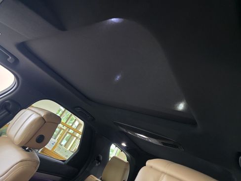 New 2026 Land Rover Discovery Dynamic SE AWD/4WD image 13