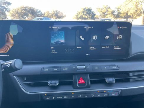 Used 2025 Kia K4 LXS image 21