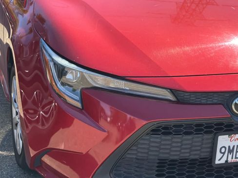 Used 2021 Toyota Corolla LE FWD image 8