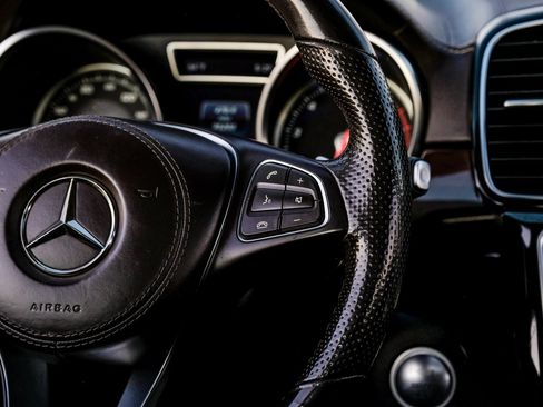 Used 2019 Mercedes-Benz GLS 450 4MATIC w/ Premium 1 Package image 20