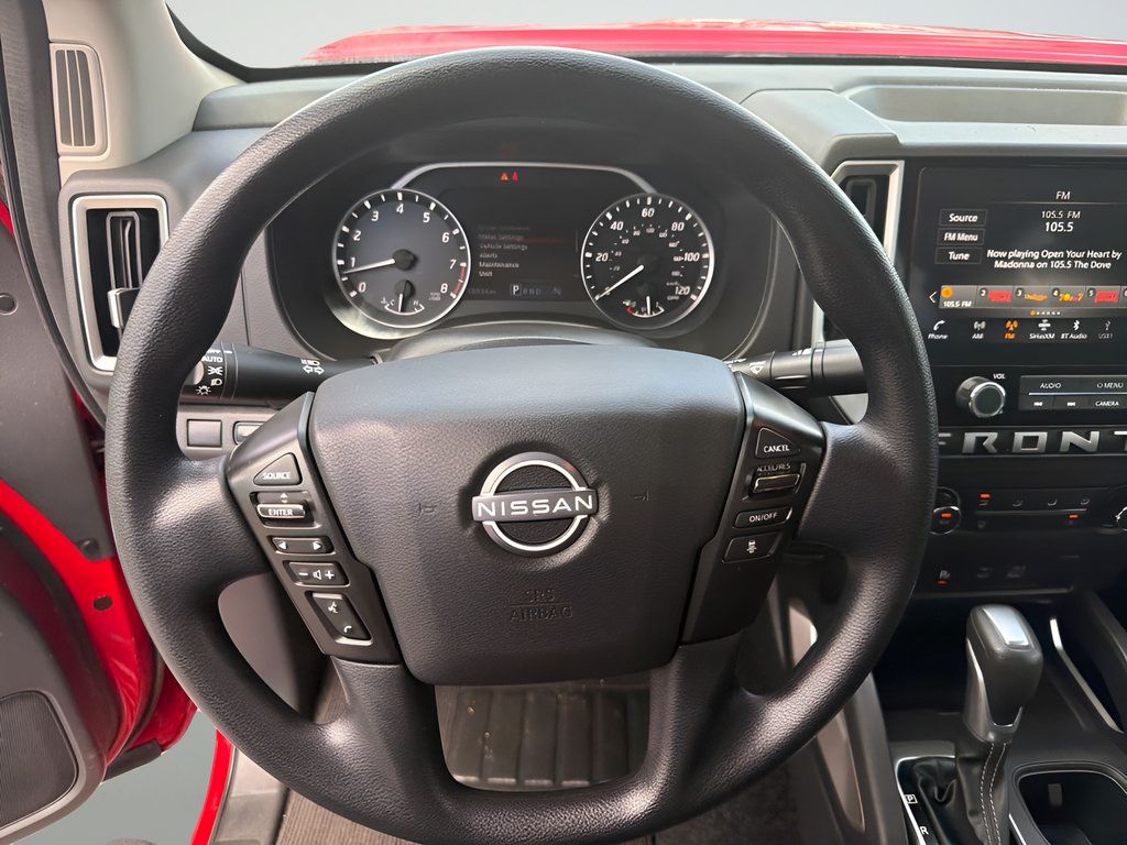 Certified 2025 Nissan Frontier SV RWD image 23