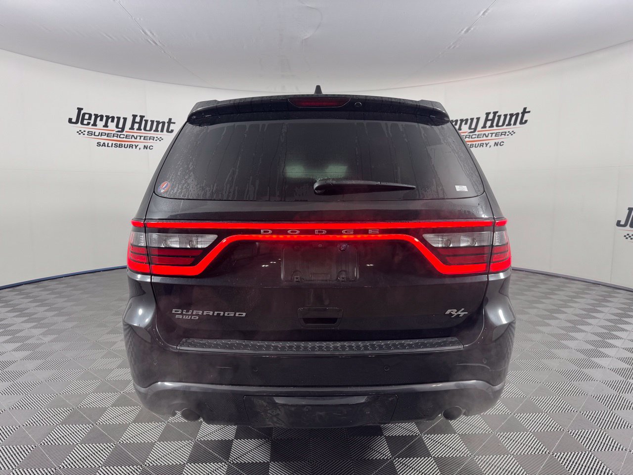 Used 2015 Dodge Durango R/T w/ Trailer Tow Group IV AWD/4WD image 8