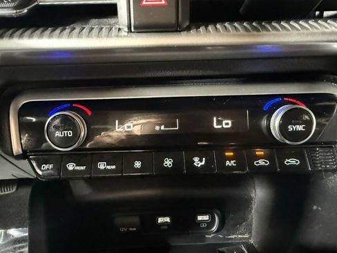 Used 2022 Kia K5 LXS FWD image 19