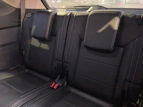 Used 2022 Volkswagen Atlas SE image 12